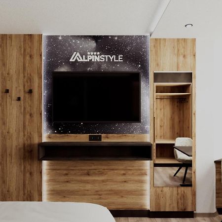 Alpinstyle Hotel Ischgl Zewnętrze zdjęcie